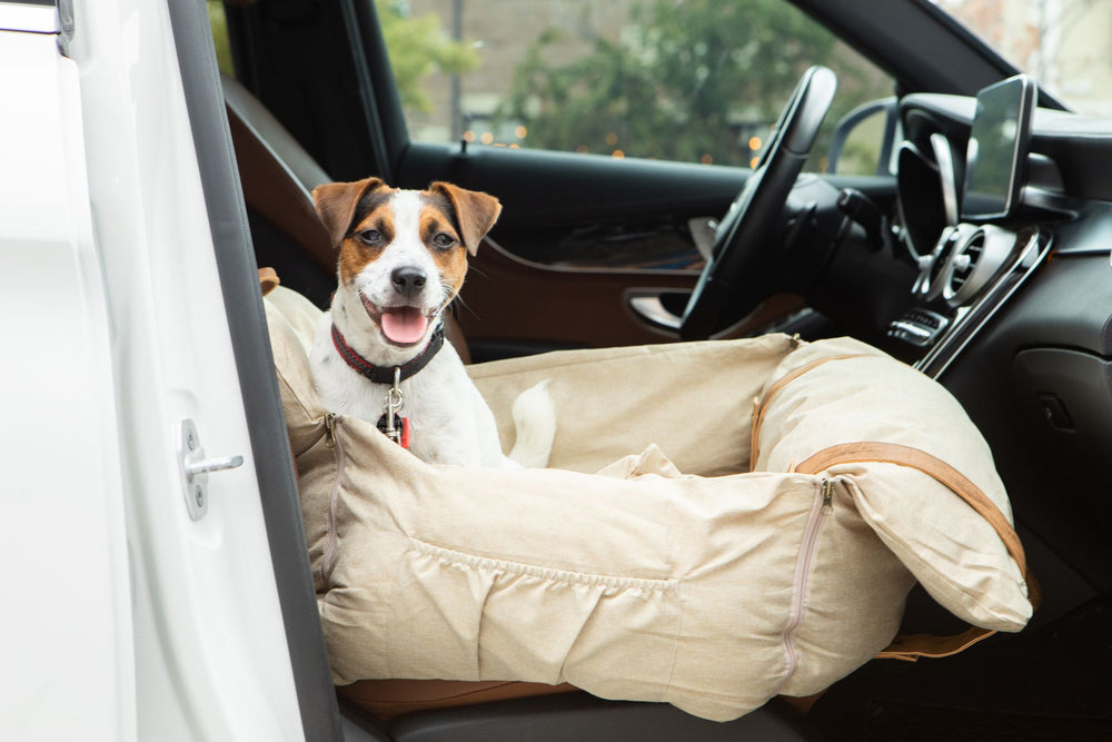 LV Luxury Pomeranian Dog Car Seat